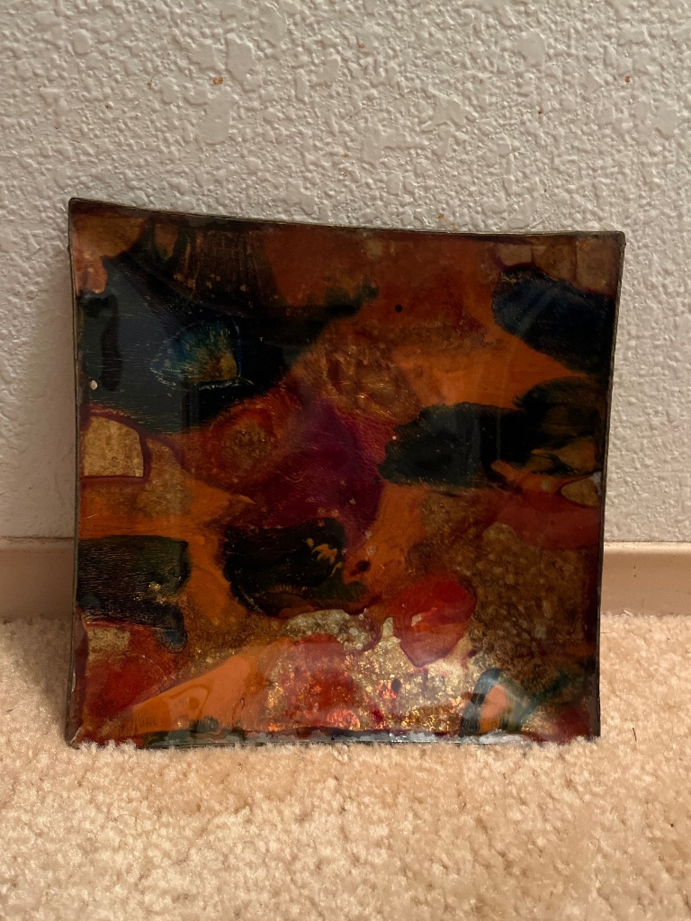 Multi-colored resign tray or wall hanging
